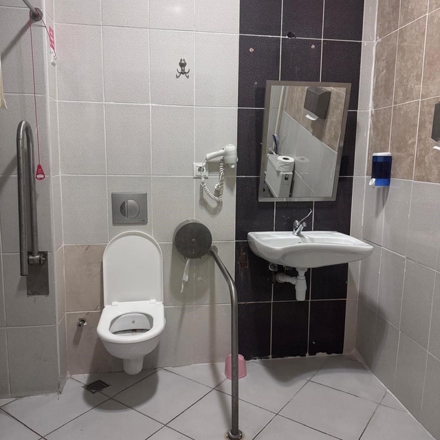 Karabük Eğitim ve Araştırma Hastanesinde fiziki altyapı yenileme çalışmalar...