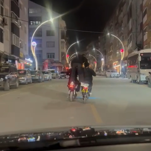 Elektrikli bisikletlerle tehlikeli yolculuk