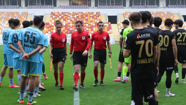 Yeni Malatyspor - Isparta 32 Spor Kulübü karşılaşması kadro yetersizliği nedeniyle ertelendi