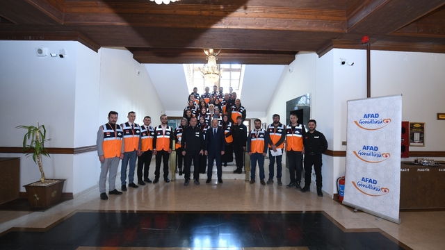 Kastamonu'da AFAD gönüllülerine kimlik kartları verildi