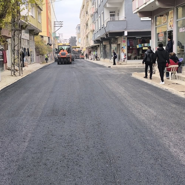 Araban'da asfalt çalışmaları aralıksız devam ediyor