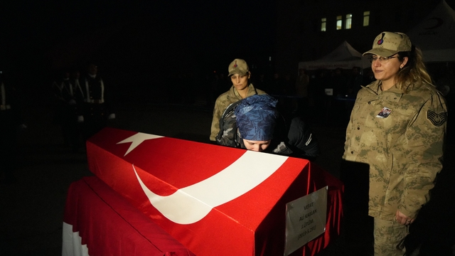 Muş'ta Üsteğmen Ali Kablan silah kazasında hayatını kaybetti