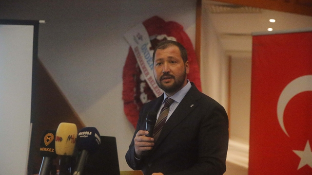 AK Parti Muğla milletvekilleri kentte yürütülen yatırımları anlattı