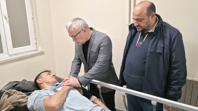 GÜNCELLEME 2 - Sivas'ta devrilen cezaevi aracındaki 9 kişi yaralandı