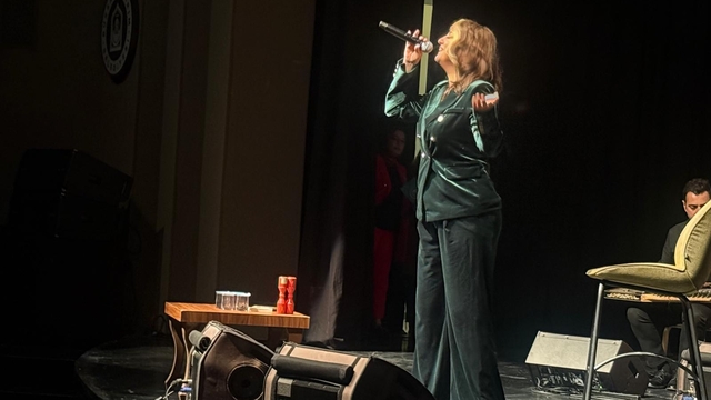 Dilek Türkan ve Derya Türkan Bursa'da konser verdi