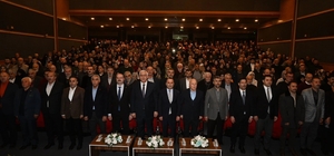 Alvarlı Efe Erzurum'da anıldı