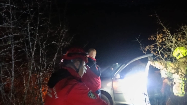 Susurluk'ta otomobil şarampole uçtu: 1 yaralı