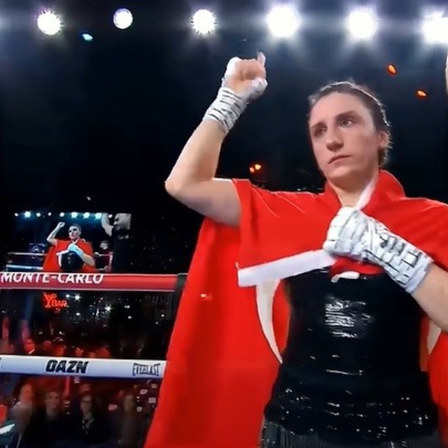 Bayburtlu Elif Nur Turhan dünya şampiyonu oldu