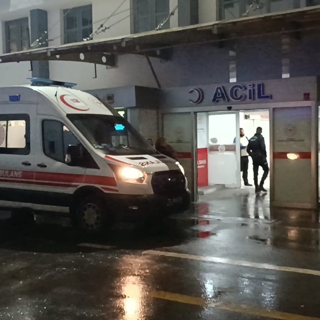 Batman'da 18 yaşındaki genç bıçaklandı