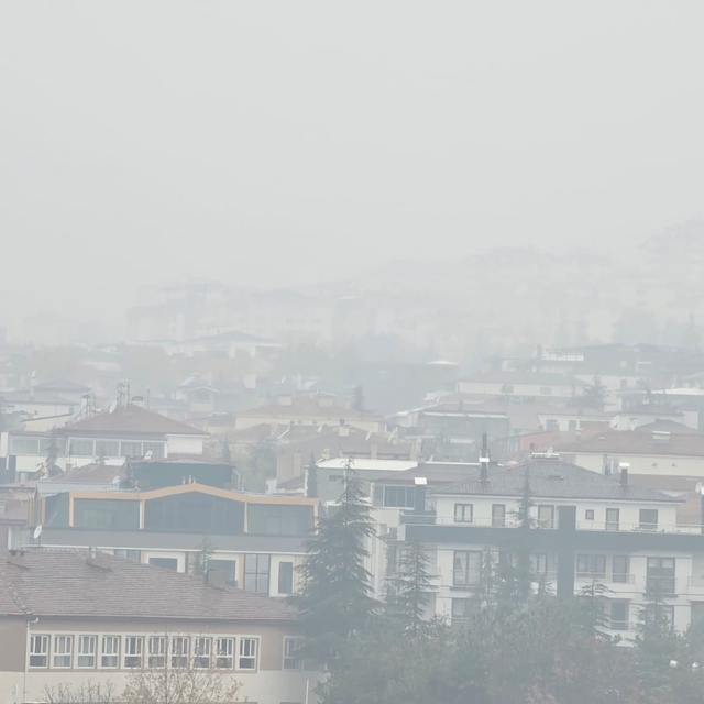 Elazığ'ın yüksek kesimlerinde sis etkili oluyor