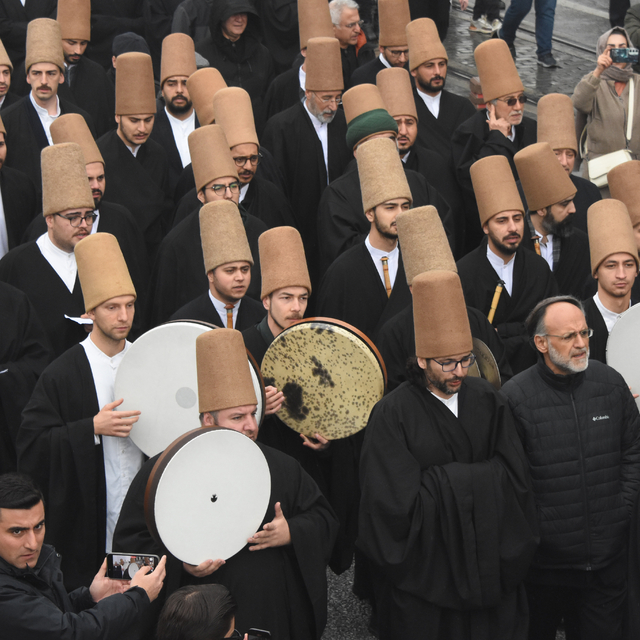 Mevlana'yı anma törenleri Konya'da 'Huzurt Vakti' teması ile başladı