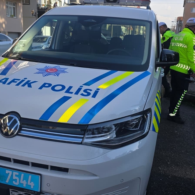 Karadeniz Ereğli Emniyet Müdürlüğü'ne 4 yeni araç hibe edildi