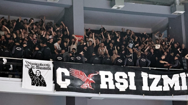 Göztepe – Beşiktaş voleybol maçı olaylı başladı