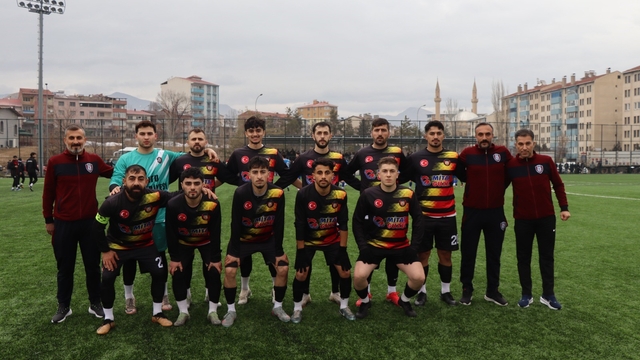 Oltu 25 Mart Belediye Spor'dan farklı galibiyet: 6-1