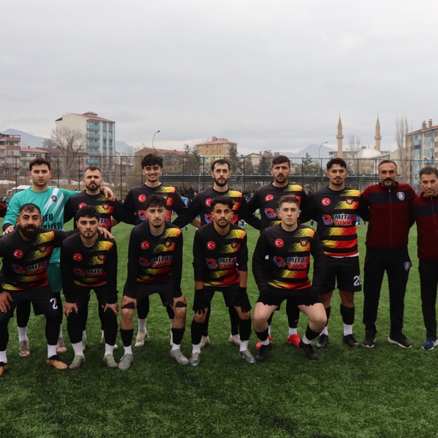 Oltu 25 Mart Belediye Spor'dan farklı galibiyet: 6-1