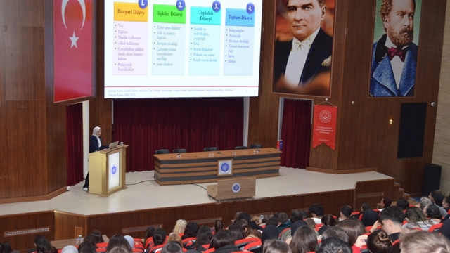 Tekirdağ'da "Şiddete Karşı Sıfır Tolerans" konulu seminer düzenlendi