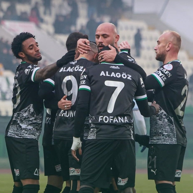 Trendyol 1. Lig: Iğdır FK: 4 - Adana Demirspor: 1