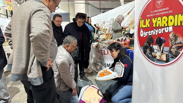 Kırklareli'nde tarım fuarında sağlık bilgilendirmesi ve eğitim