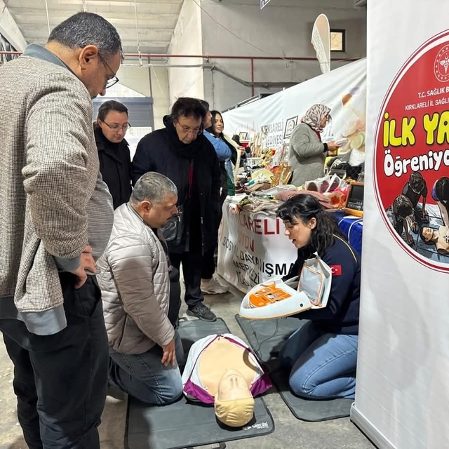 Kırklareli'nde tarım fuarında sağlık bilgilendirmesi ve eğitim