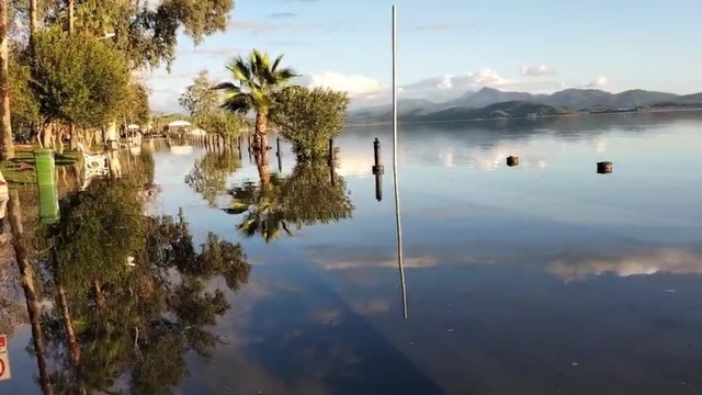 Nam Nam ve Yuvarlak Çayı'nın taşıdığı sular Köyceğiz Gölü'nü taşırdı