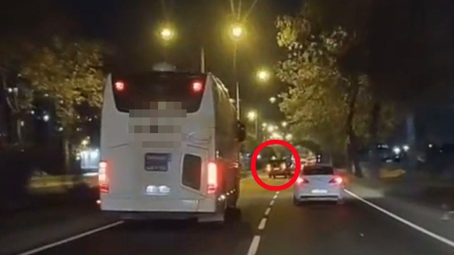 Hafif ticari araçla makas atan sürücüye 14 bin TL para cezası