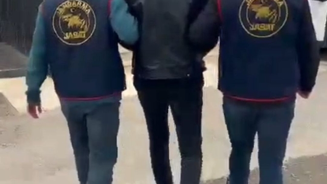 Adana'da 41 yıl kesinleşmiş hapis cezasıyla aranan hükümlü yakalandı