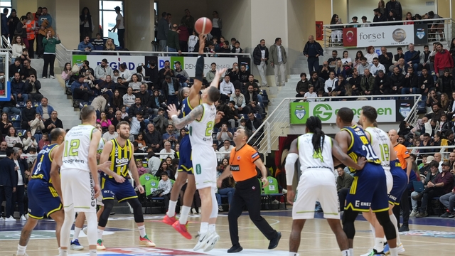 Merkezefendi Belediyesi Basket-Fenerbahçe Beko: 64-87