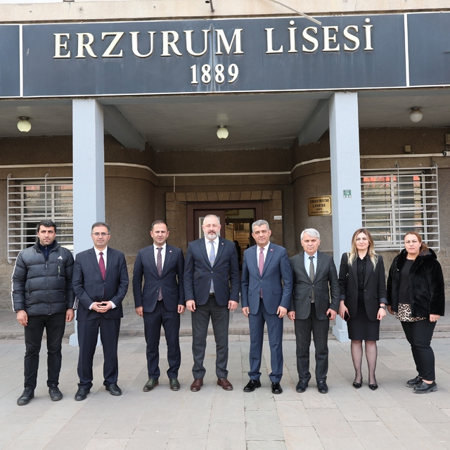 Genel Müdürden mezun olduğu okula anlamlı