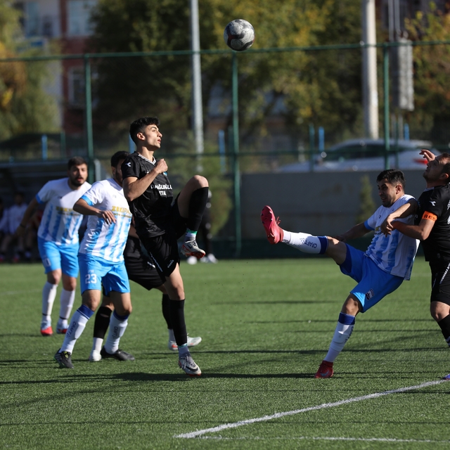 Kayseri Süper Amatör Küme'de 12. hafta tamamlandı
12. hafta sonunda lider e...