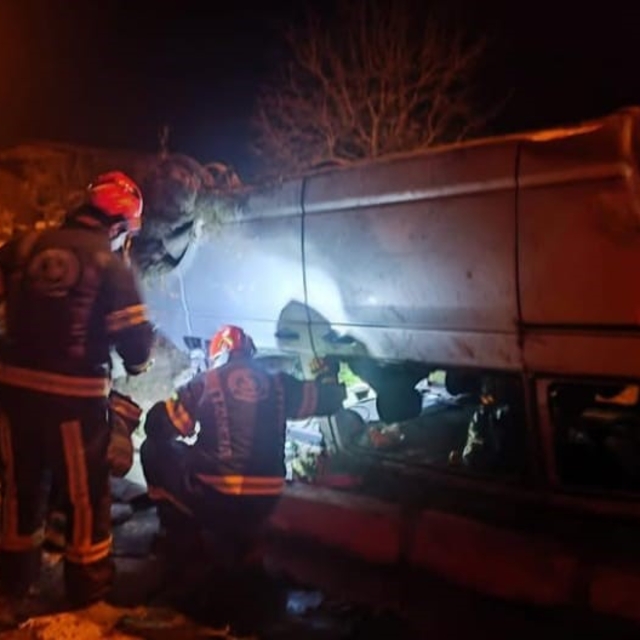 Yoldan çıkan otomobil ters döndü; 1 yaralı