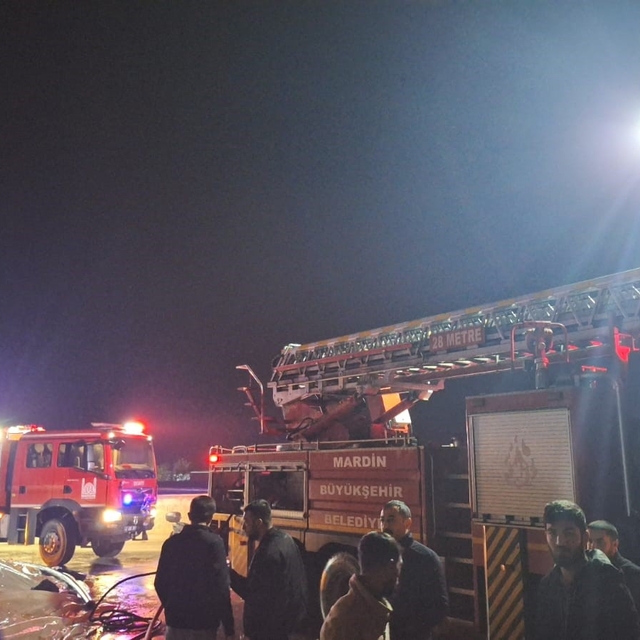 Mardin'de mısır kurutma tesisinde çıkan yangın söndürüldü