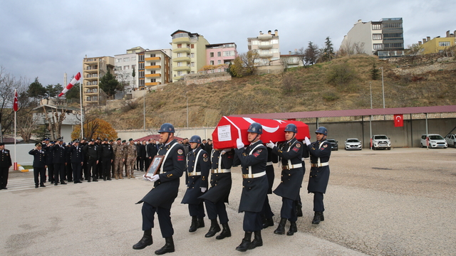 Tokat'ta görevi başında kalp krizi geçirerek vefat eden asker için tören yapıldı