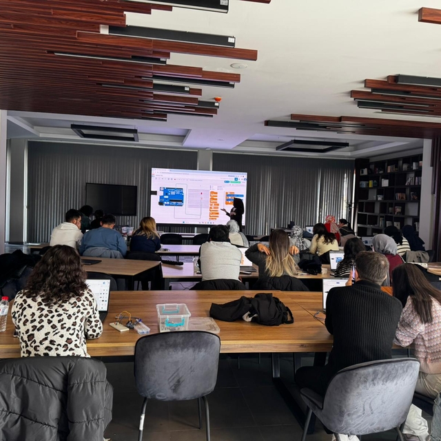 Kayseri Bilişim Akademisi'nde ücretsiz dersler başladı