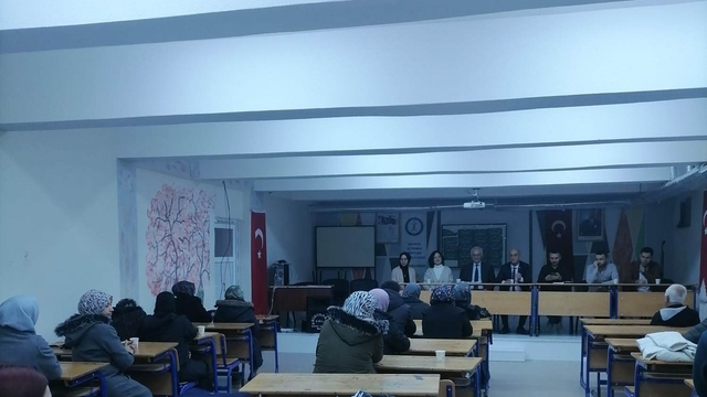 Müdür Kilitci: "Sınav döneminde öğrencilere aile desteği çok önemli"