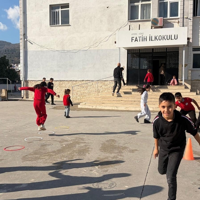 Aydın'da çocuklara erken yaşta spor kültürü aşılanıyor