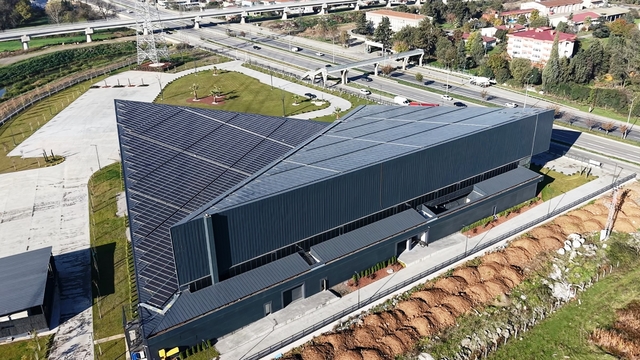 Karadeniz'in en büyük planetaryumunda sona gelindi: Açılış için geri sayım başladı
12 bin metrekarelik alana sahip merkez, bilim ve teknoloji tutkunlarının uğrak noktası olacak