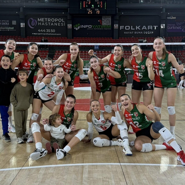 Karşıyaka filede Çanakkale önünde