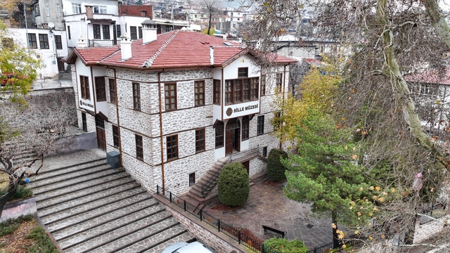 Selçuklu'nun sembol mekanlarında Şeb-i Arus yoğunluğu yaşanıyor