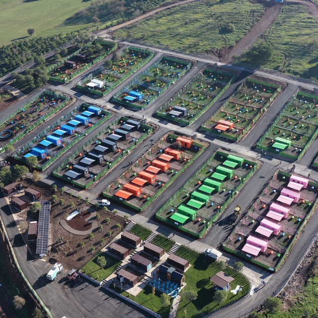 Deprem bölgesinde eskidi, Balıkesir'de can dostlara ev oldu
Kullanım ömrünü...