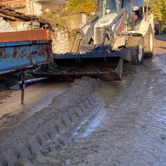 Bozdoğan Belediyesi'nden yağmur sonrası müdahale