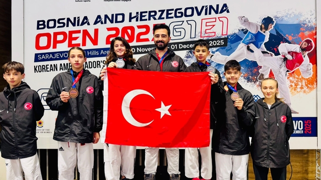 Aliağalı taekwondocular Saraybosna'dan madalyalarla döndü