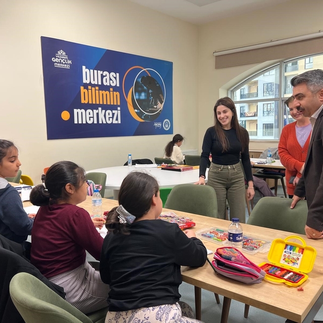 Genç dostu Yıldırım