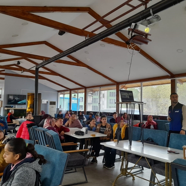 Vatandaşlara afet farkındalık eğitimi verildi