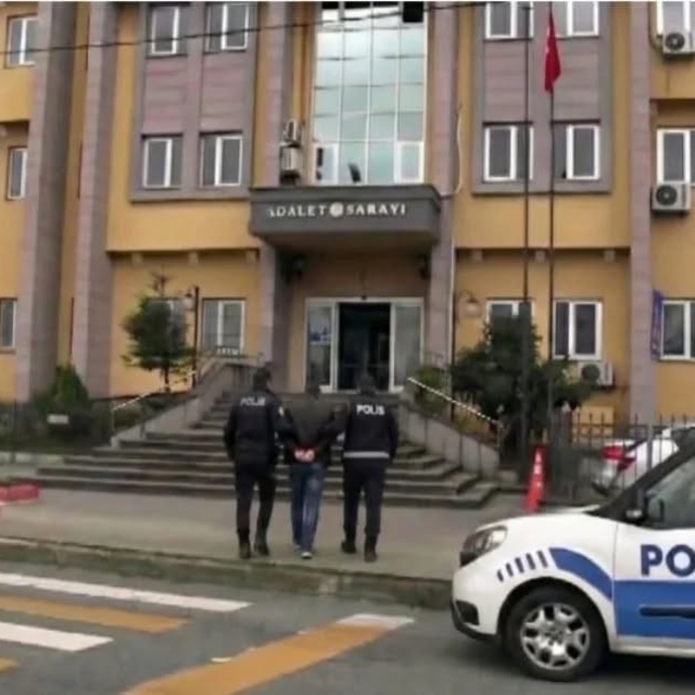 Sarp Sınır Kapısı'nda 193 yıl hapis cezası bulunan şahıs yakalandı