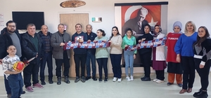 Artvin Trabzonspor Taraftarlar Derneğinden özel gereksinimli bireylere anla...