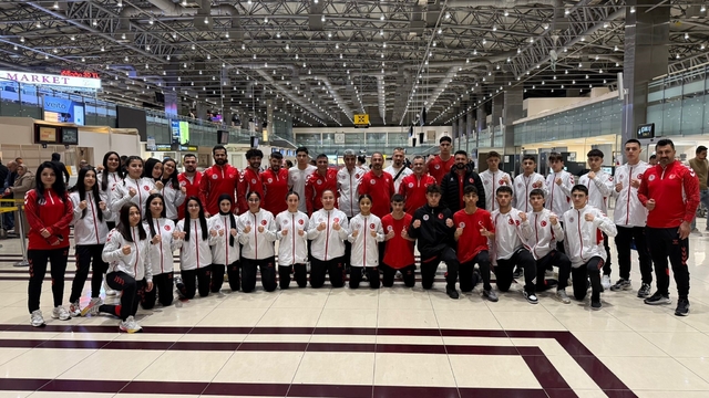 Türk boksörler şampiyonluk için Avrupa yolunda