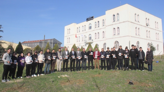 Kırklareli'nde şehit askerler için fidan dikildi