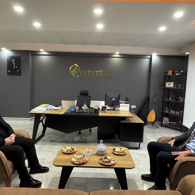 İlçe gençlerine istihdam, Türkiye'ye araştırma; Kaymakam Kaya VadiTürk'te