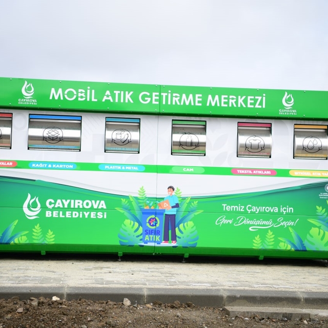 Çayırova'da 4 noktaya daha "mobil atık merkezi" kuruldu