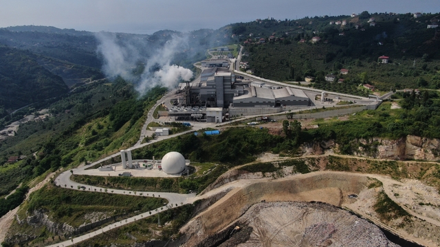 Trabzon-Rize Katı Atık Bertaraf Tesisi Büyükşehir Meclisi gündeminde
Büyükşehir Belediye Başkanı Ahmet Metin Genç:
"Katı atık çöp tesisi ile ilgili radikal kararlar alacağız"